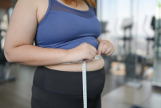 Онколог предупредил о повышающих риск развития рака привычках