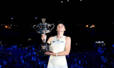 Australian Open заговорил на казахском после триумфальной победы Елены Рыбакиной
