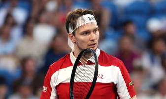 Тремя сетами закончился первый матч Александра Бублика на Australian Open-2026