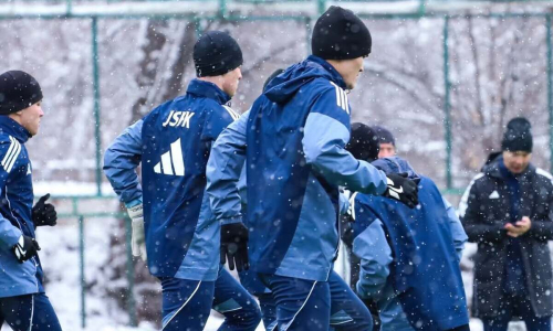 «Осталось только три игрока». Клуб КПЛ лишился футболистов