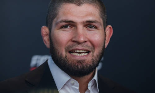 Появилось видео встречи Хабиба с Хусановым