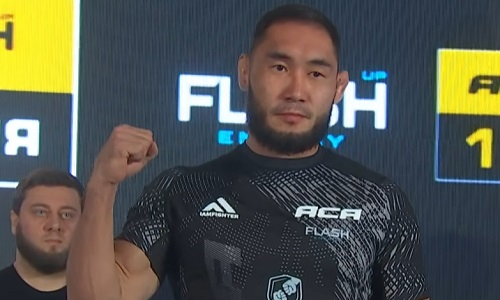 Казахстанский файтер прошел взвешивание перед боем с топовым соперником в России