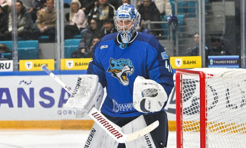 Вратарь «Барыса» сравнил уровень КХЛ с американскими лигами