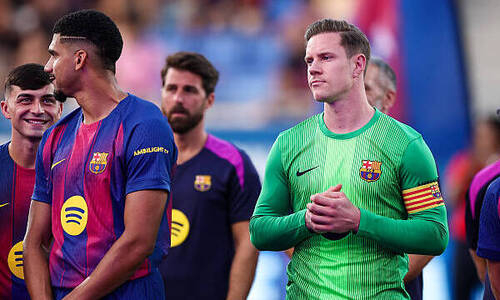 «Барселона» готова расстаться с двумя футболистами