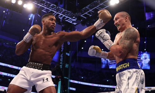 Александр Усик удивил признанием о боях с Джошуа и Фьюри