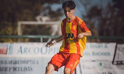 Казахстанский «Зидан» подписал исторический контракт с европейским клубом