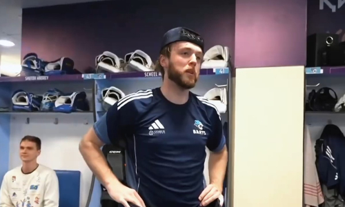 Видео победной раздевалки «Барыса» после крутой сенсации