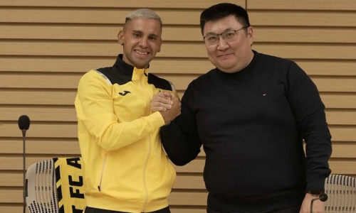 «Кайрат» объявил детали контракта новичка из Аргентины