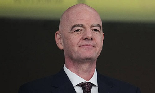 Обнародована космическая зарплата президента ФИФА