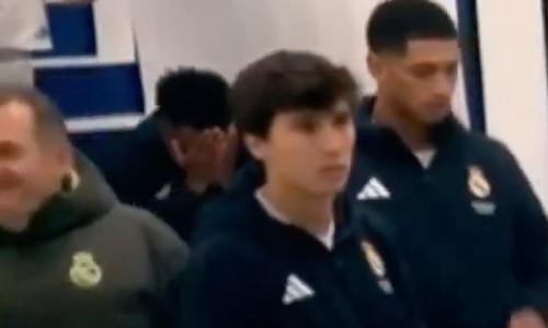 Винисиус Жуниор заплакал перед матчем «Реала». Видео