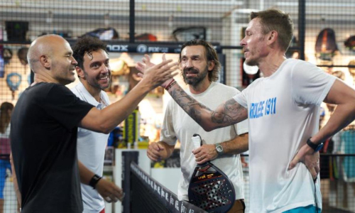 «Я был в шоке». Казах из «Юнайтед» рассказал о встрече с легендами футбола