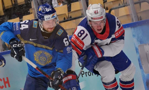 Хоккеист сборной Казахстана отказался от «Барыса»