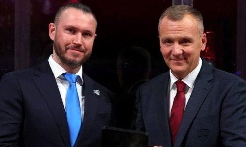 Тренер «Барыса» получил признание от КХЛ