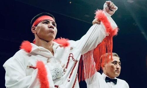 Казахстанский чемпион подписал контракт на бой