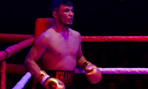 Неожиданным исходом закончился дебютный бой казахстанского боксера в профи