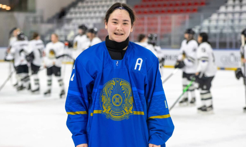 Хоккеистка сборной Казахстана стала лучшей на ЧМ-2026