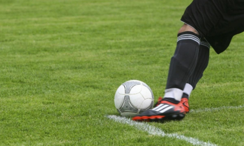 Казахстанские клубы продолжат финансировать из бюджета. Министр спорта сделал заявление