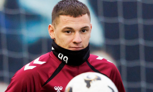 Наставник «Хартса» озвучил планы на Ислама Чеснокова