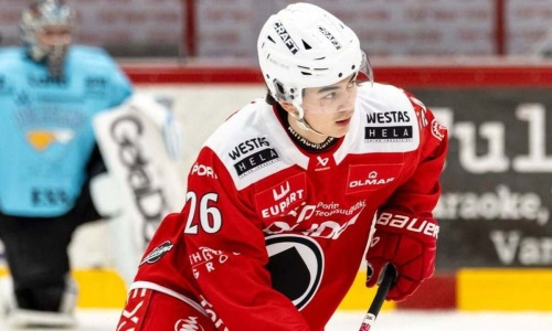 Ассистентский дубль казахстанского хоккеиста не помог победить клубу в европейском чемпионате