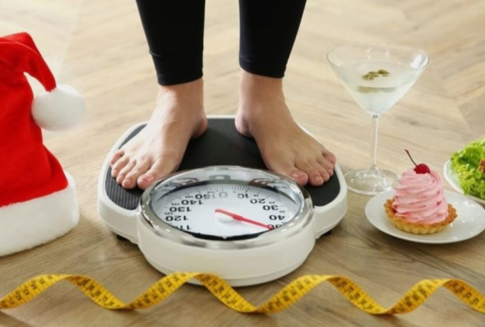 Как восстановиться после новогодних застолий — советы фитнес-тренеров