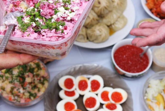 Как не поправиться после новогоднего застолья