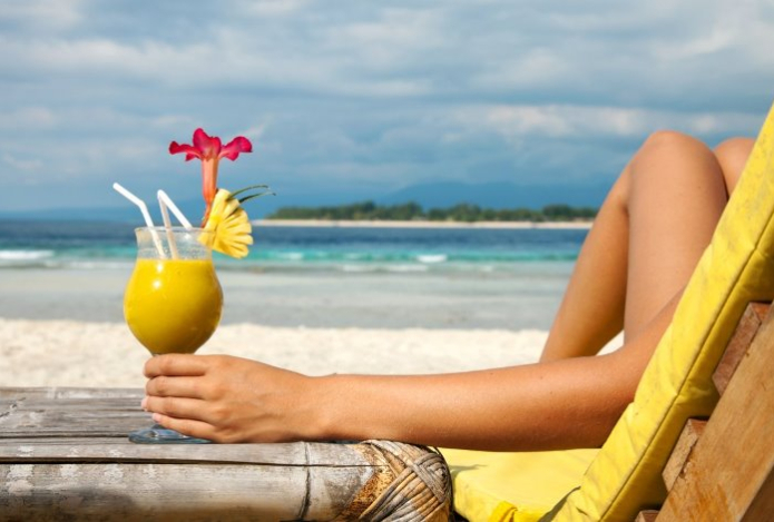 Отпуск и деньги — в какие месяцы выгоднее отдыхать в 2026 году