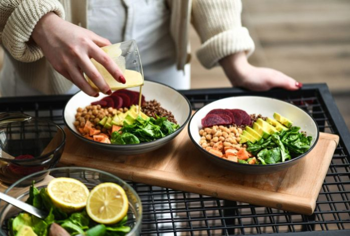 Диетолог рассказала секреты восстановления организма после долгих праздников