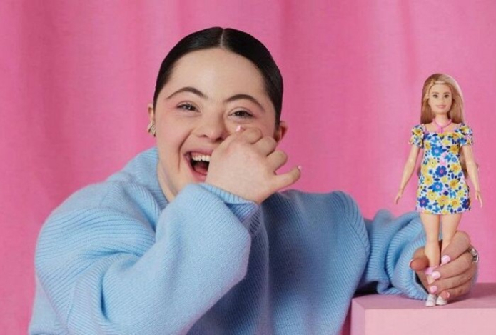 Mattel представила первую куклу Барби с аутизмом