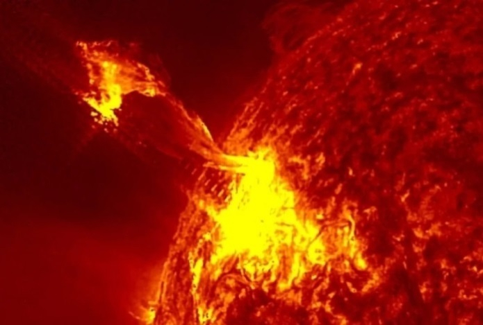 На Солнце произошла первая в 2026 году вспышка последнего класса мощности