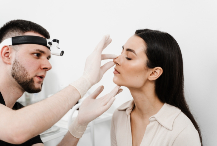 Почему ринопластику считают сложнейшей операцией