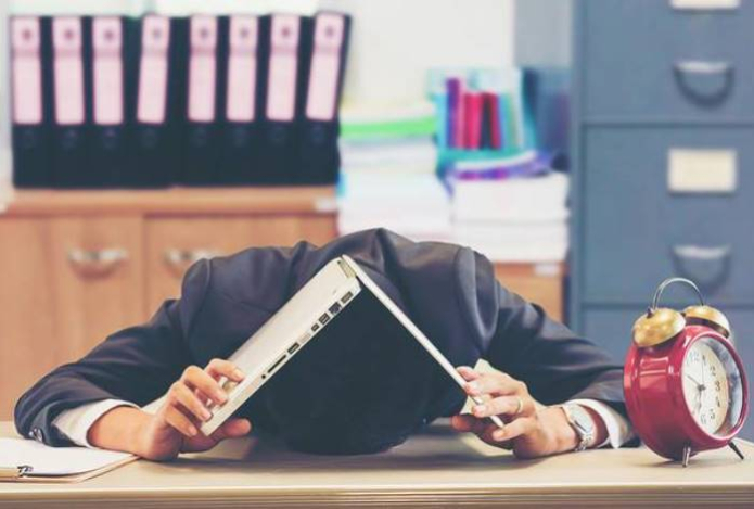 Ученые доказали — мозг человека перестает работать в 14:06