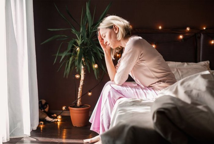 Врач предупредил о мучительных последствиях «бессонницы выходного дня»