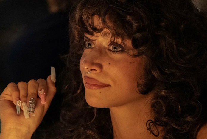 Одесса Эзайон присоединилась к фильму «Глубокие порезы»