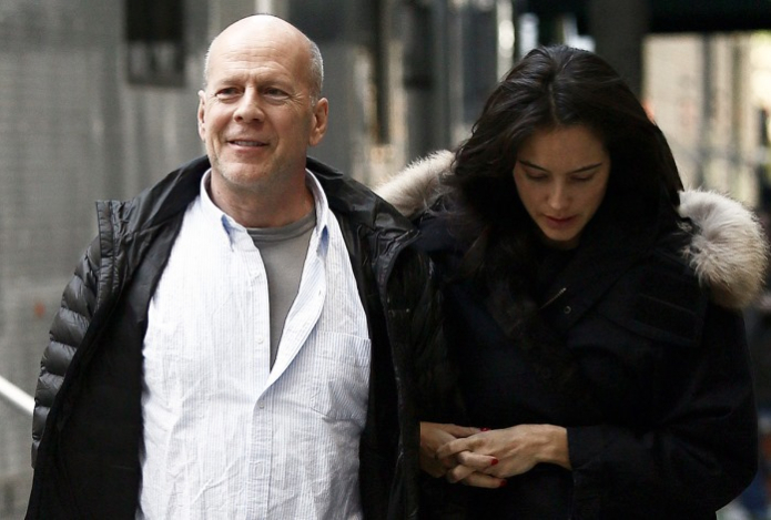 Брюс Уиллис не понимает, что болен деменцией — признание жены