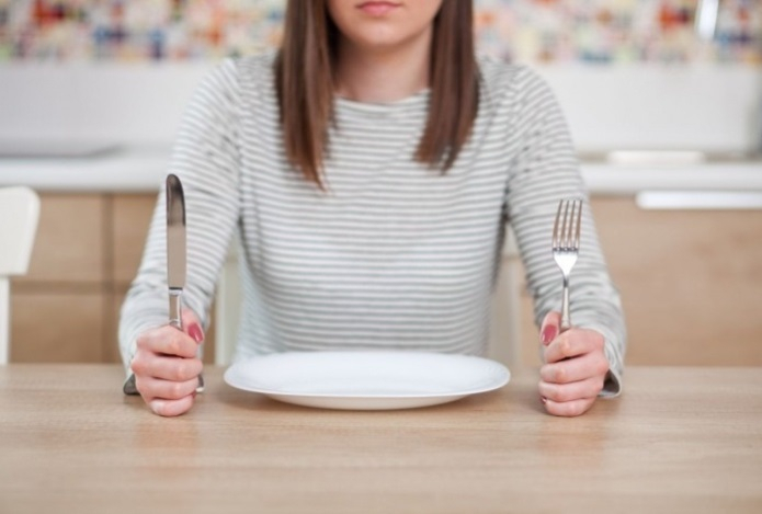 Голодание и суперфуды. Развеяны популярные мифы о здоровом питании