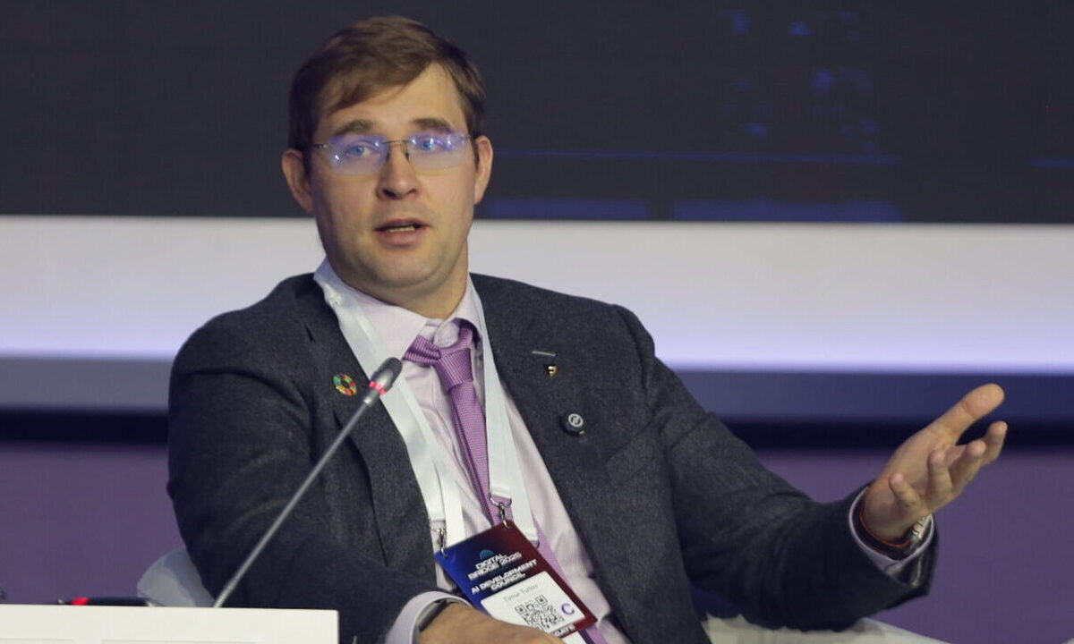 Футбольный олигарх привлек в казахстанский клуб экс-тренера «Арсенала»