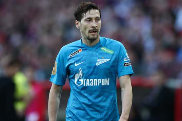 У Галымжана Кенжебека еще есть шанс? Кто из РПЛ уехал в топ-5 за последние годы