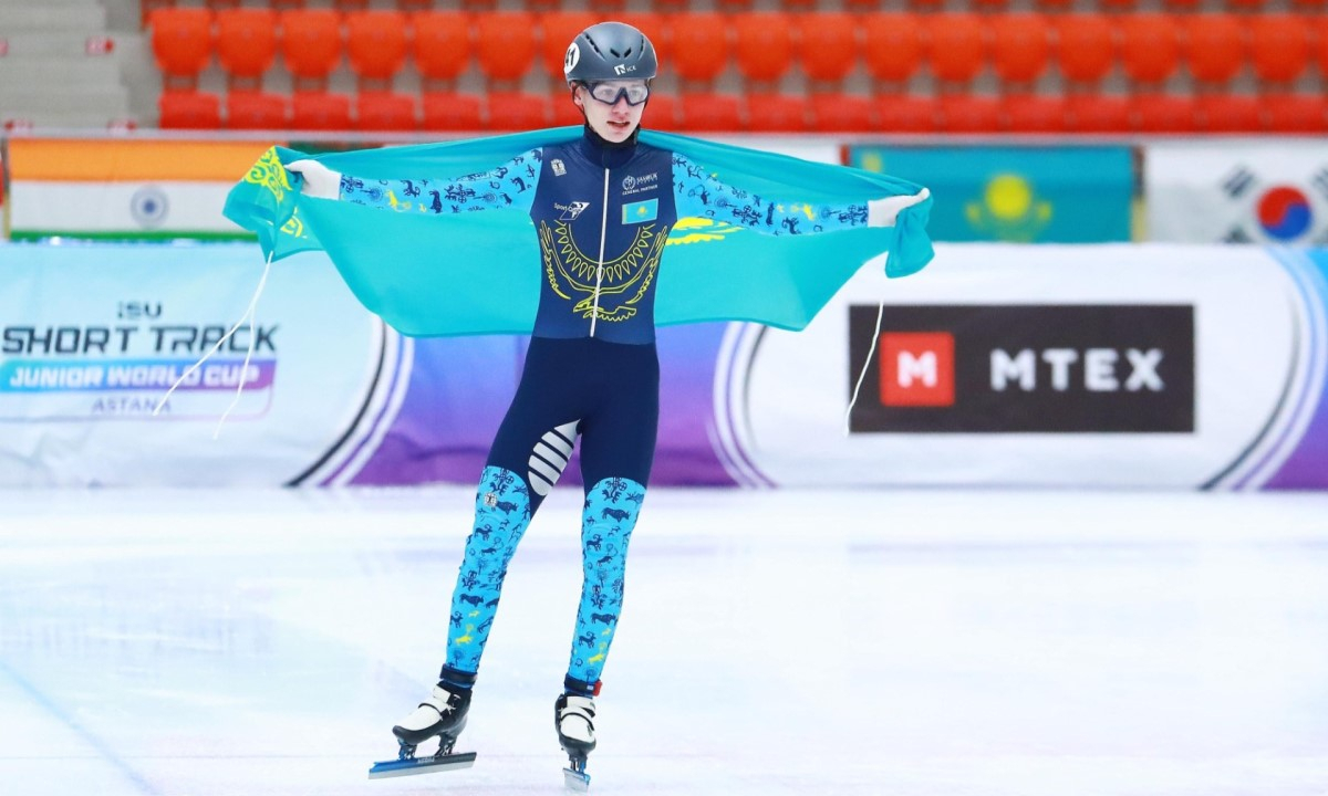 Казахстан огласил состав на участие в юниорском чемпионате мира по шорт-треку