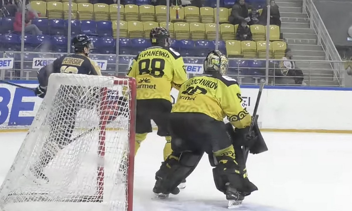 Видеообзор матча чемпионата Казахстана «Алматы» — «Сарыарка» 1:4