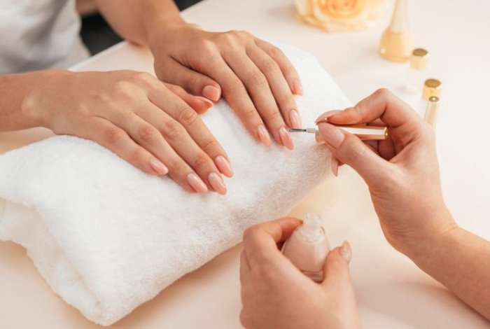 Маникюр мечты без денег — трюк, о котором молчат мастера