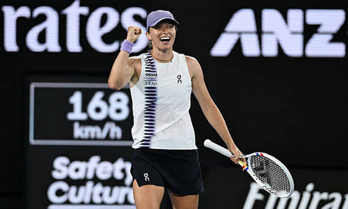 Ига Швёнтек разгромила россиянку на Australian Open