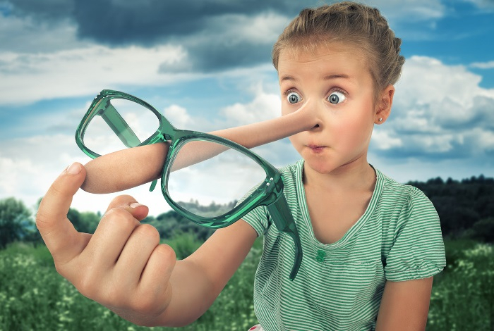 Психолог рассказала, почему дети пяти-семи лет часто говорят неправду