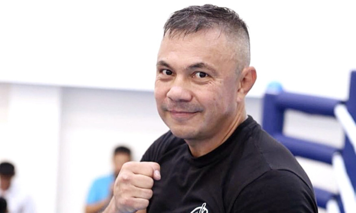 Костя Цзю высмеял бой Тайсона Фьюри с российским боксером