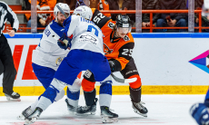 Видео шайб матча КХЛ «Амур» — «Барыс» 4:2