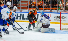 Видеообзор фиаско «Барыса» с шестью шайбами в КХЛ