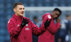 «Арсенал» начал переговоры по аренде с «Хартсом» Ислама Чеснокова