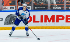 «Барыс» назвал состав на матч с «Адмиралом» в КХЛ