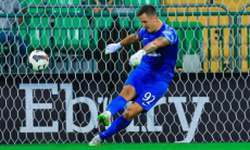 Зарубежный клуб объявил решение по голкиперу сборной Казахстана