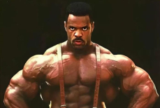 Суровый режим, тренировки под гипнозом и идеальный рельеф. История Пола Диллета