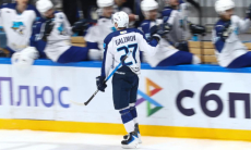 «По игре мы должны быть в плей-офф». В «Барысе» озвучили цель на домашнюю серию в КХЛ